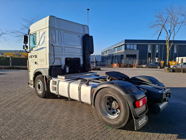 Foto 4 van DAF XF106-480 / TUV:18-10-2026 / SMART TACHO / LWDS / AIRCO / FRIDGE / AUTOMATIC / EURO-6 / 2018