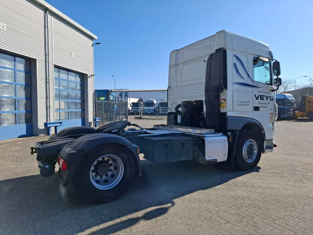 Foto 6 van DAF XF106-480 / TUV:18-10-2026 / SMART TACHO / LWDS / AIRCO / FRIDGE / AUTOMATIC / EURO-6 / 2018