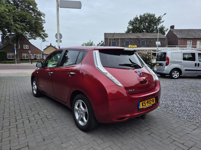 Foto 4 van Nissan LEAF Acenta 30 kWh Automaat Navi Clima Cruise Trekhaak