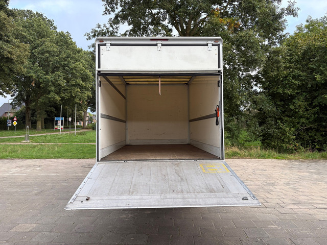 Foto 2 van Ford Transit Bakwagen 350 2.0 TDCI L4H1|Dhollandia laadklep|EURO6|131PK|airco|bluetooth|drie zitplaa