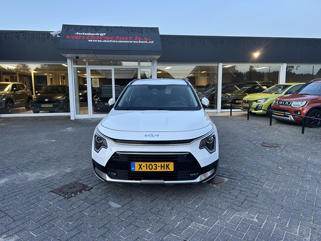 Foto 7 van Kia Niro 1.6 GDi Hybrid DynamicLine