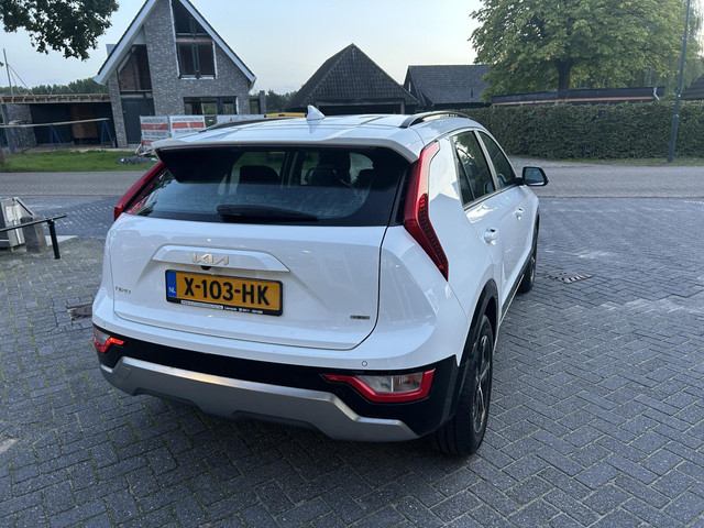 Foto 5 van Kia Niro 1.6 GDi Hybrid DynamicLine