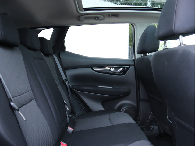 Foto 6 van Nissan QASHQAI 1.2 N-Connecta PANORAMA / TREKHAAK / 360 CAMERA