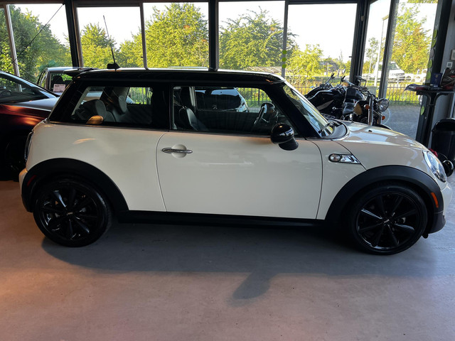 Foto 10 van MINI 3-Deurs 1.6 Cooper S Westminster