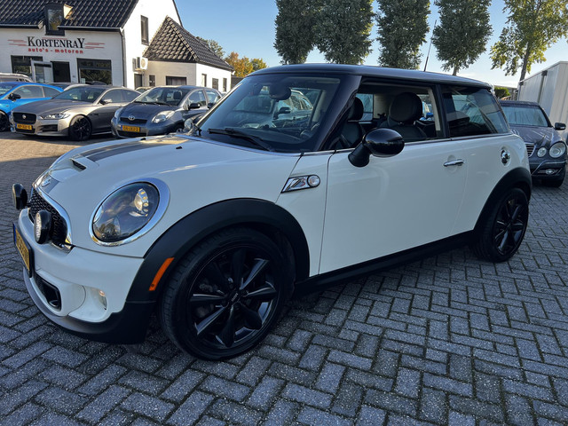 Foto 8 van MINI 3-Deurs 1.6 Cooper S Westminster