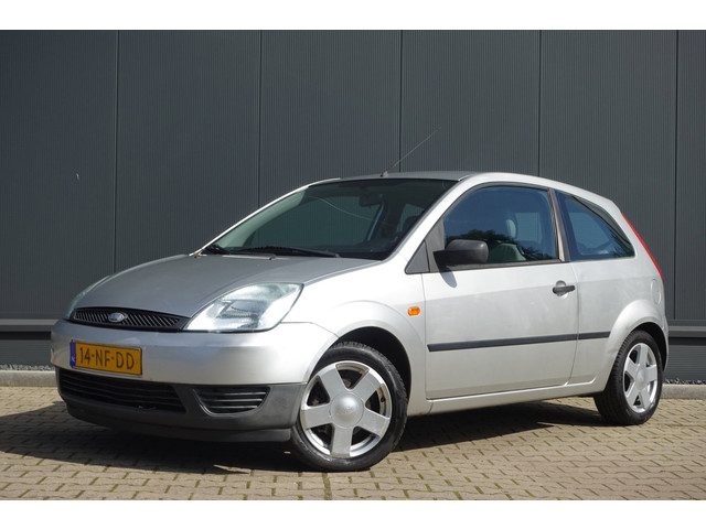 Foto 3 van Ford Fiesta 1.25-16V Centennial