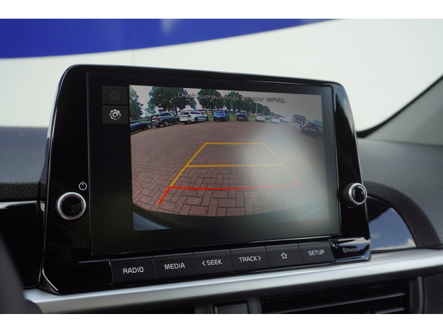 Foto 2 van Kia Picanto 1.0 DPi DynamicLine / Camera / Carplay / Cruise / 1EIG / ORIG-NL / 14"LMV / Airco / = SU