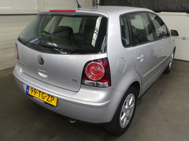 Foto 6 van Volkswagen Polo 1.4-16V Optive - Airco - Weinig Km Nap