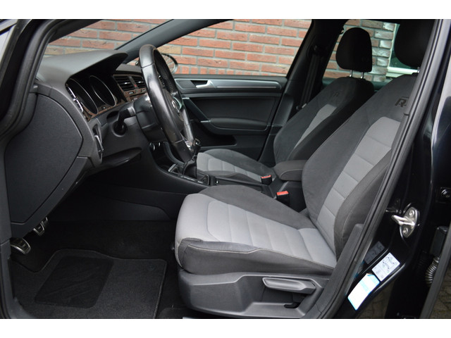 Foto 9 van Volkswagen Golf 1.4 TSI 140 pk ACT R-Line Xenon Navi Clima Cruise CarPlay Pdc