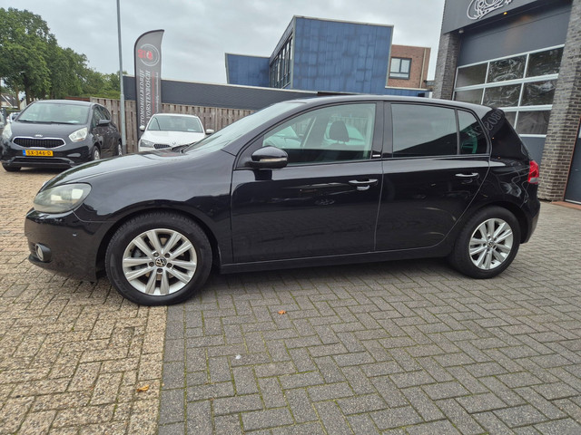Foto 3 van Volkswagen Golf 1.4 TSI Style schuifdak automaat 114 dkm