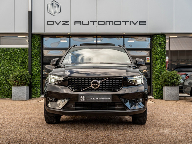 Foto 5 van Volvo XC40 1.5 T5 Plug-in hybrid Plus Dark | Pano | H/K Sound | Camera | BTW