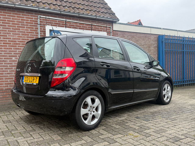Foto 2 van Mercedes-Benz A-Klasse 170 170 Avantgarde (bj 2006)