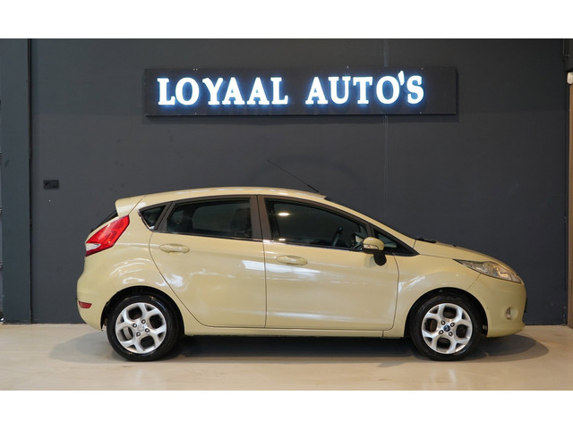 Foto 8 van Ford Fiesta 1.25 Titanium | AIRCO | NAP | ELEK. RAMEN | APK