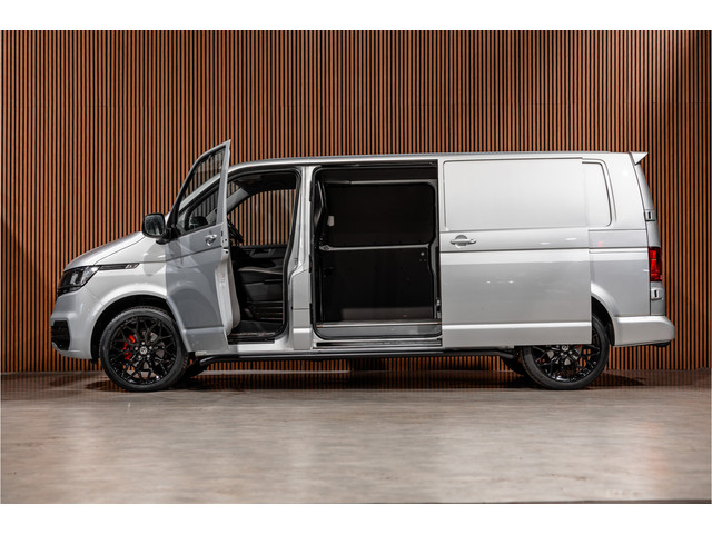 Foto 7 van Volkswagen Transporter T6.1 2.0 TDI 150 PK L2H1 DSG | L+R Schuifdeur | ACC | CarPlay | Trekhaak | MF