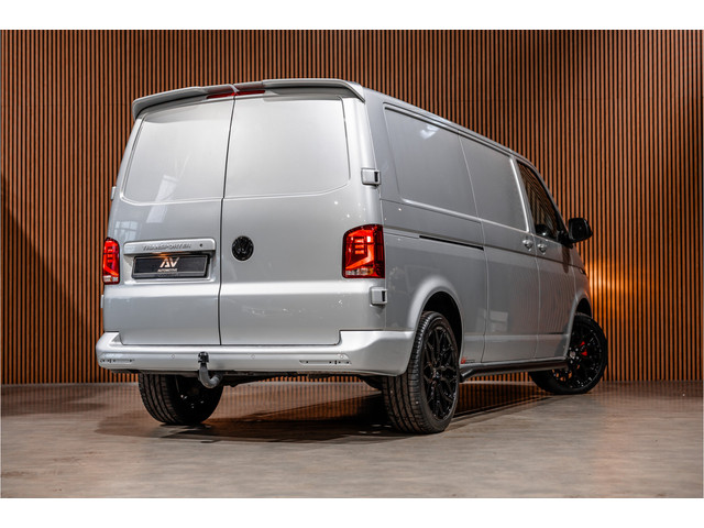 Foto 6 van Volkswagen Transporter T6.1 2.0 TDI 150 PK L2H1 DSG | L+R Schuifdeur | ACC | CarPlay | Trekhaak | MF