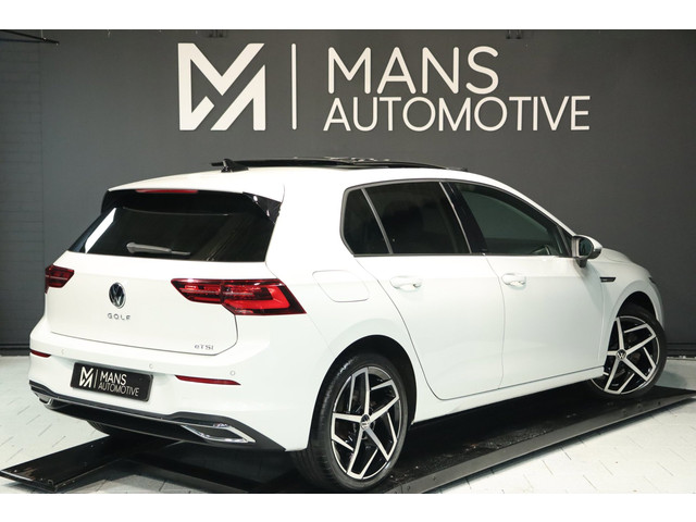 Foto 3 van Volkswagen Golf 1.5 eTSI ACT / PANO / HUD / ACC / MEMORY / MASSAGE / CARPLAY / STUUR+STOELVERW