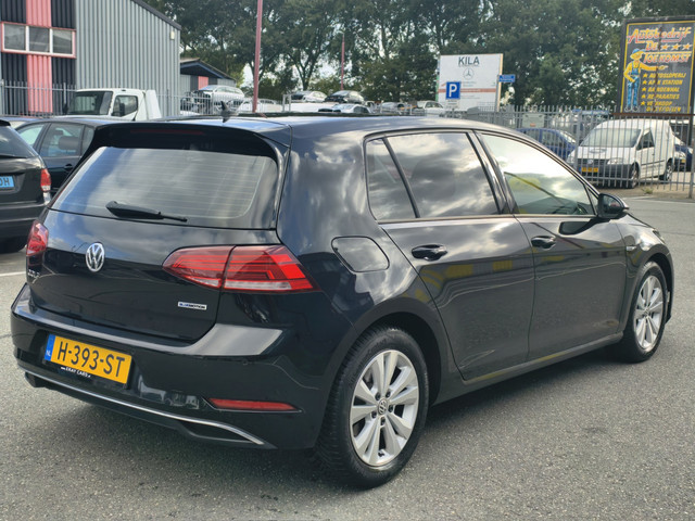 Foto 8 van Volkswagen Golf 1.5 TSI Comfortline-NAP-CARPLAY