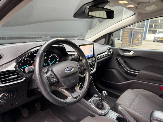 Foto 4 van Ford Fiesta 1.0 EcoBoost Titanium NL auto 1e eigenaar