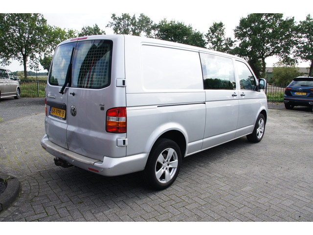 Foto 4 van Volkswagen Transporter 2.5 TDI 340 Trendline DC
