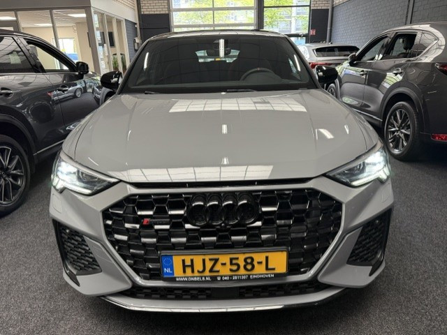 Foto 5 van Audi RS Q3 Sportback Quattro PANO/RS SEAT/B&O