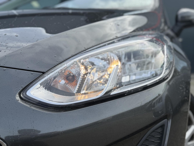 Foto 10 van Ford Fiesta 1.0 EcoBoost Connected - Navigatie - Climate Control - Cruise Control - Parkeersensoren