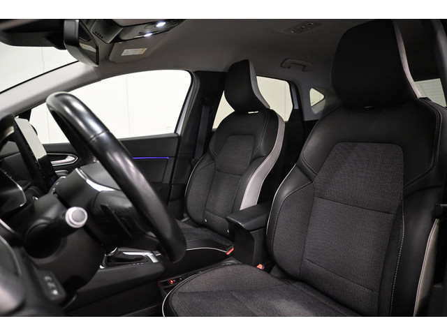 Foto 2 van Renault Captur TCe 130 EDC Intens | AUTOMAAT | CAMERA | NAVI | CRUISE CONTROL | CLIMATE CONTROL | PD