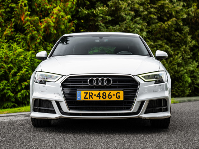 Foto 8 van Audi A3 Sportback 35 TFSI CoD S-Line Advance Sport