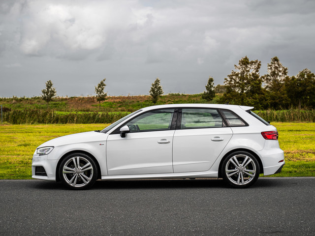 Foto 7 van Audi A3 Sportback 35 TFSI CoD S-Line Advance Sport