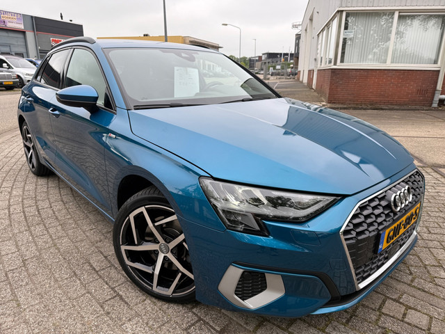 Foto 9 van Audi A3 SPORTBACK 2021 30 TFSI HYBRID S edition LED CARPLAY 18-INCH NAP