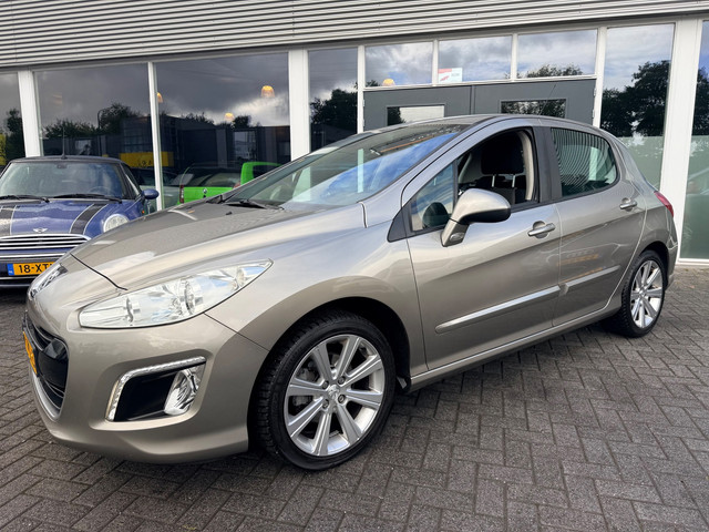 Foto 4 van Peugeot 308 1.6 VTi Melbourne/Facelift/Nl Auto/Luxe Uitvoering!!!