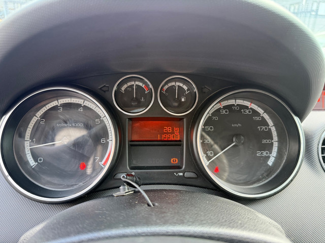 Foto 2 van Peugeot 308 1.6 VTi Melbourne/Facelift/Nl Auto/Luxe Uitvoering!!!