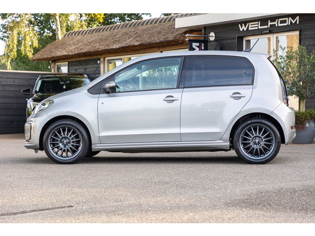 Foto 6 van Volkswagen E-Up! E-up! Soh 80% I Climate I Cruise I Parkeersensoren I Stoelverwarming I LM Velgen