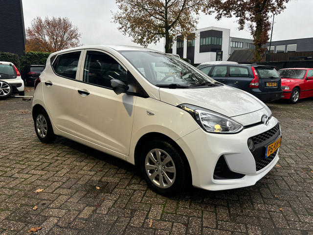 Foto 5 van Hyundai I10 1.0i i-Motion