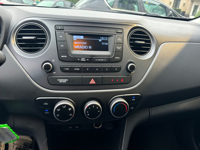 Foto 10 van Hyundai I10 1.0i i-Motion