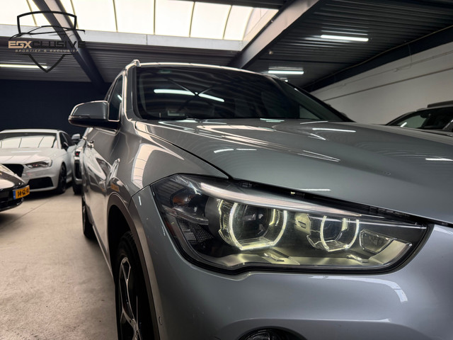 Foto 10 van BMW X1 SDrive20i High Executive PDC|LANE ASSIST|STOELVERWARMING|VIRTUAL