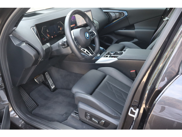 Foto 5 van BMW X3 30e xDrive M Sport Pro Stuur+stoelverw I Harman Kardon I HUD