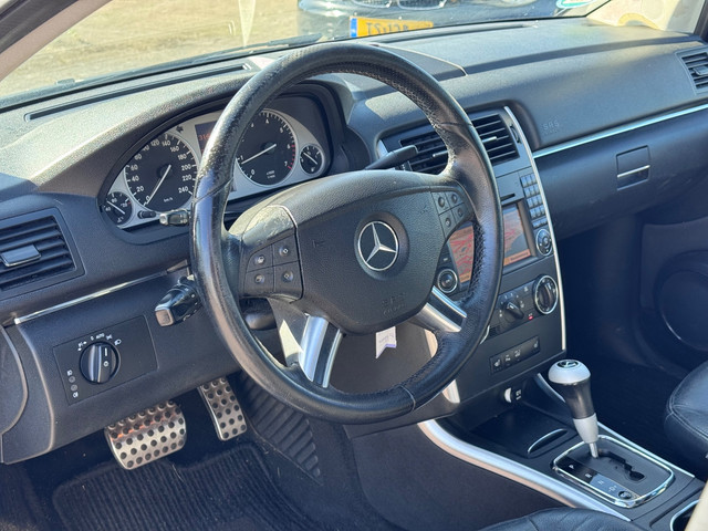 Foto 2 van Mercedes-Benz B-klasse 200 | Automaat | APK 29-09-2027 | Panoramadak | Elektrische lederen stoelen |