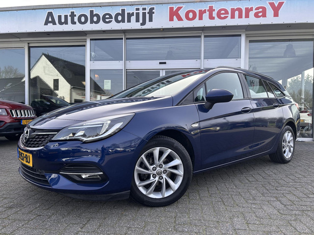 Foto 2 van Opel Astra Sports Tourer 1.2 Edition   /achteruitrij camera/airco/navi/cruise control/carplay/pdc