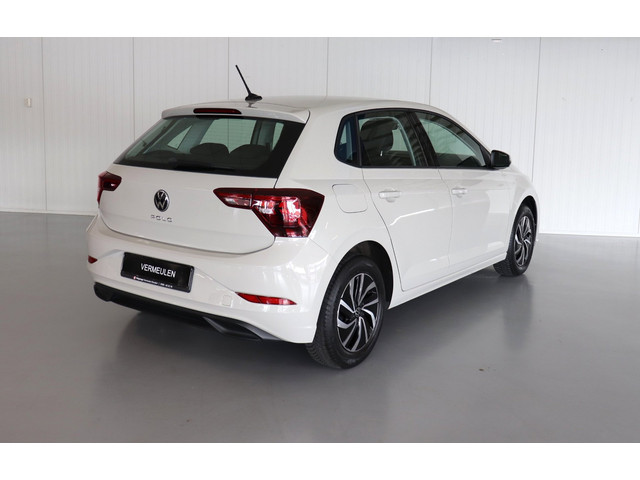 Foto 6 van Volkswagen Polo Volkswagen Polo Life | 39.731 km | Rijklaar € 17.950,-