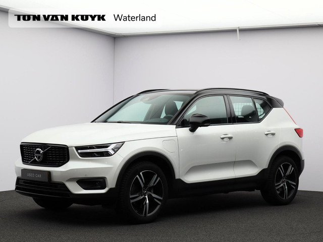 Volvo XC40 1.5 T5 Twin Engine R-Design Automaat / Panoramadak / Trekhaak / 360*  camera / Harman Kar
