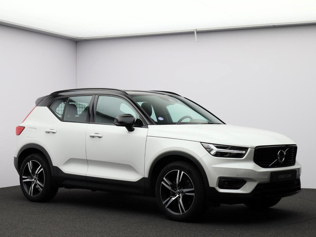 Foto 9 van Volvo XC40 1.5 T5 Twin Engine R-Design Automaat / Panoramadak / Trekhaak / 360*  camera / Harman Kar