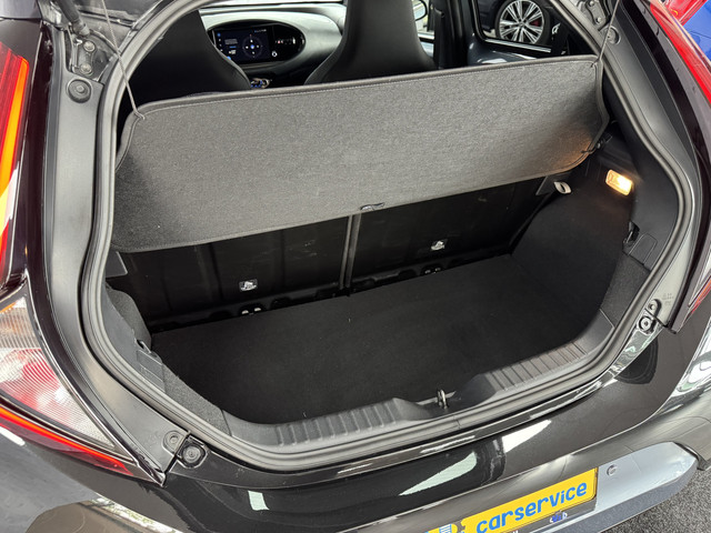 Foto 10 van Toyota Aygo X 1.0 VVT-i MT Envy JBL Keyless ACC CarPlay