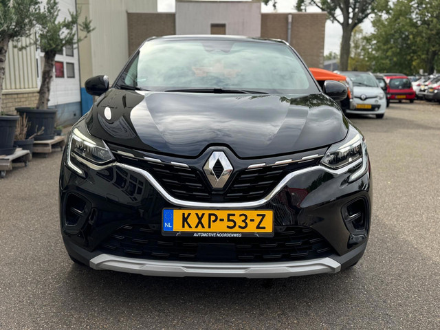 Foto 3 van Renault Captur 1.6 E-Tech Plug-in Hybrid 160 Intens