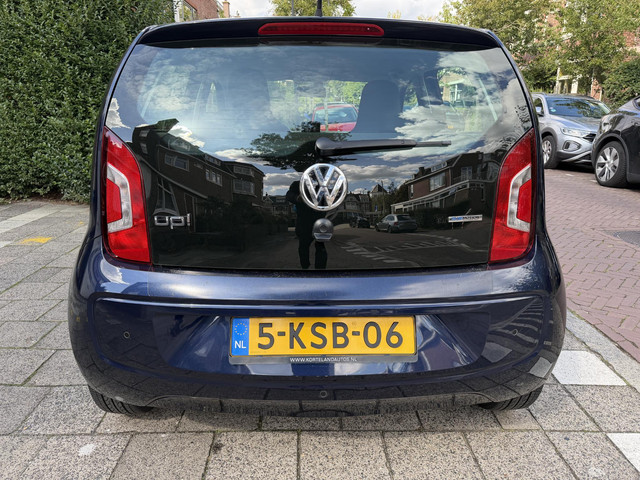 Foto 8 van Volkswagen Up! 1.0 move up! BlueMotion Navi Cruise control parkeersensoren