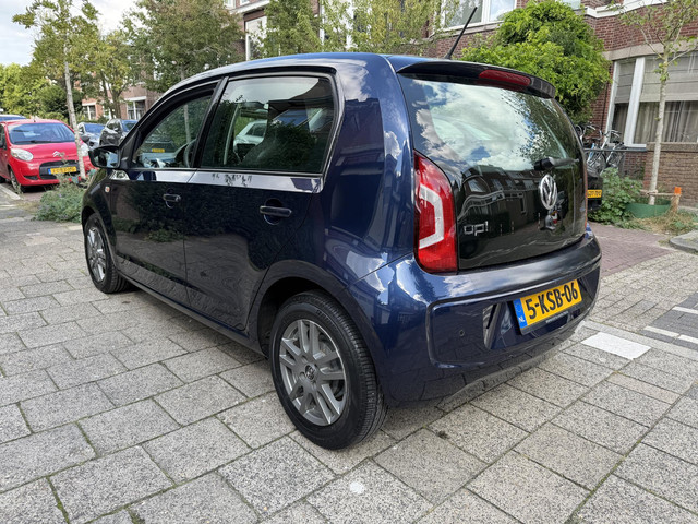 Foto 7 van Volkswagen Up! 1.0 move up! BlueMotion Navi Cruise control parkeersensoren