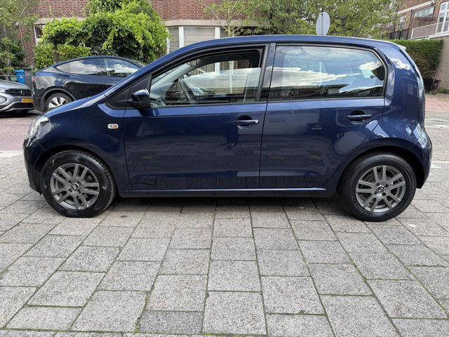 Foto 6 van Volkswagen Up! 1.0 move up! BlueMotion Navi Cruise control parkeersensoren
