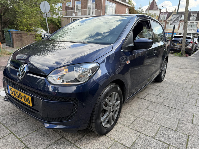 Foto 5 van Volkswagen Up! 1.0 move up! BlueMotion Navi Cruise control parkeersensoren