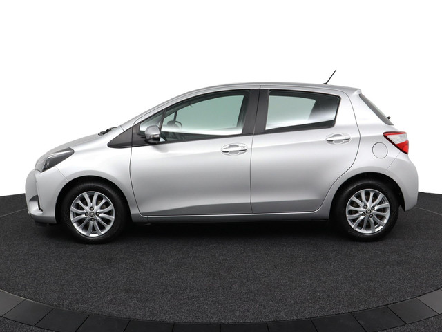 Foto 9 van Toyota Yaris 1.0 VVT-i Aspiration | Radio BT en CD | lm velgen |