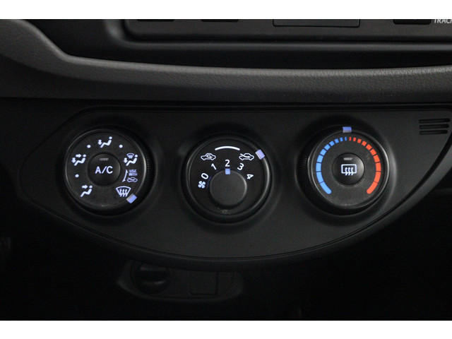 Foto 5 van Toyota Yaris 1.0 VVT-i Aspiration | Radio BT en CD | lm velgen |