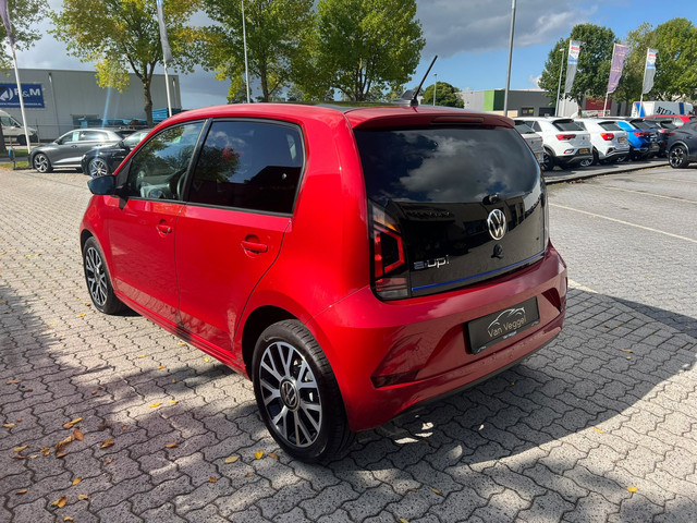Foto 5 van Volkswagen e-Up! e-up camera, cruise, airco, pdc, multi stuur
